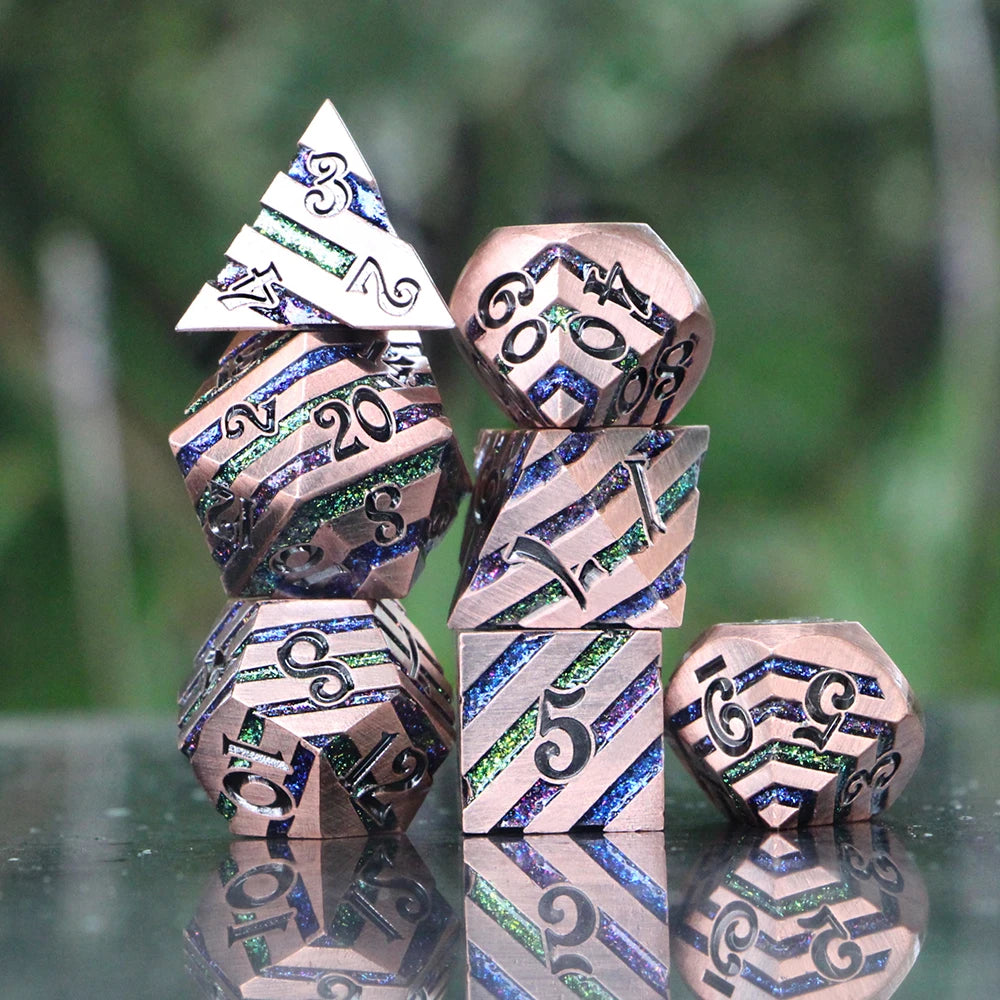 ucmehihihi Pyramid of Fate – Engraved Metal Dice , Glitter Inlay (7- Piece)