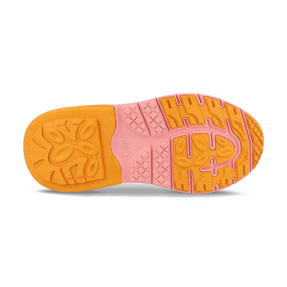 Women's White/Pink Mighty Walk Med. (US-9.5)