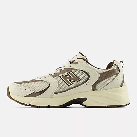 NEW BALANCE 530 - Unisex M7/W8.5 - Medium