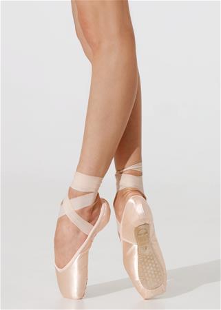 Nikolay StreamPointe shoes Size: 5  Shank:H