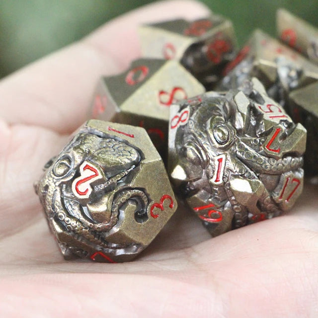 ucmehihihi Bronze Octopus Dice Set – 3D Tentacle Carved with Red Numbers (7 - Piece)