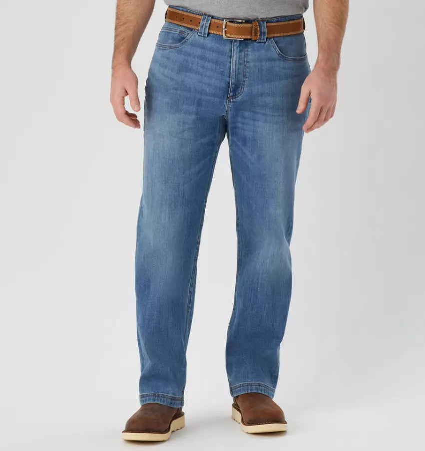 DULUTH Men's Ballroom Double Flex Relaxed Fit Jeans, Washed Medium size 38x30