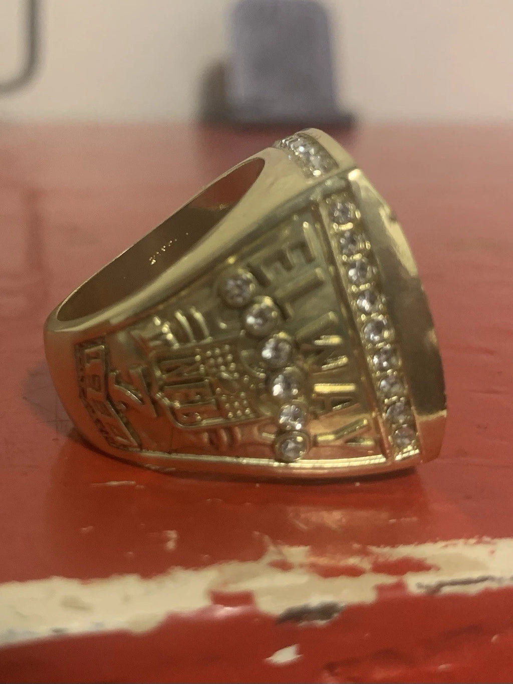 John Elway Broncos Super Bowl XXXIII Ring Replica 1998 Champs Back 2 Back