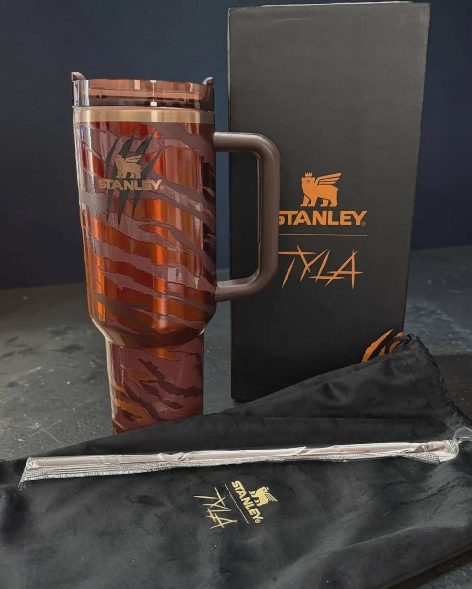 STANLEY - The TYLA TYGER Quencher H2.0 FlowState™ Tumbler - 40oz - LIMITED EDITION !!!