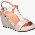 L'Amour des Pieds Women's Idelle Minimalist Leather Wedge Sandals (Size: 8M)