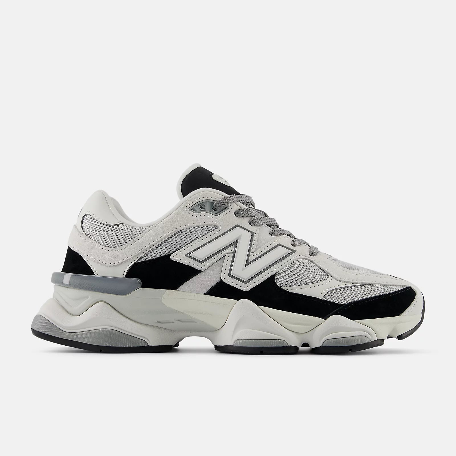 New Balance 9060 Shoes Size: 6M/7.5W