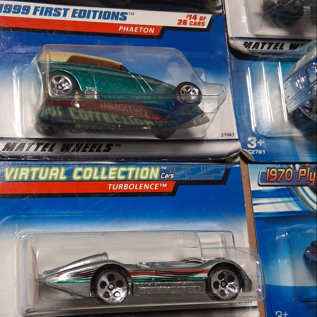 *Hot Wheels, Assorted Collection of 16 Cars