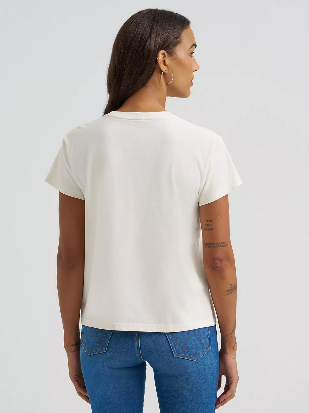 WRANGLER Women's LG USA Retro Regular Graphic Tee in Egret